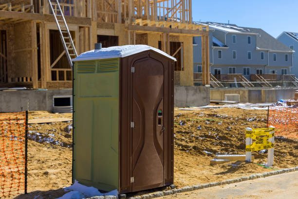 Portable Toilet Options We Offer in Emerson, NJ